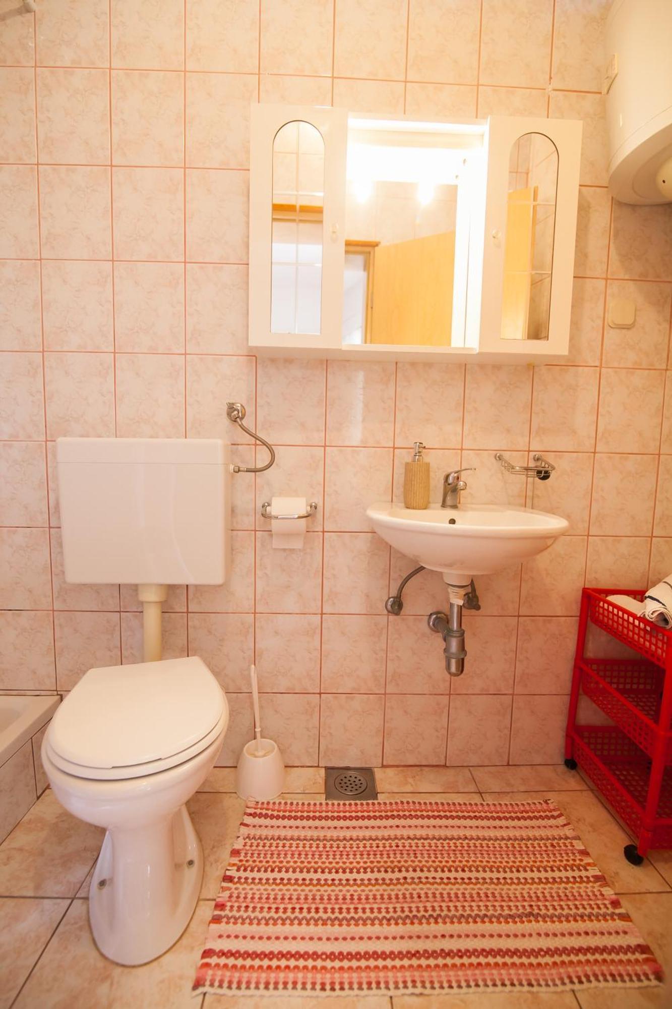 Old Town Accommodation Bol Bagian luar foto